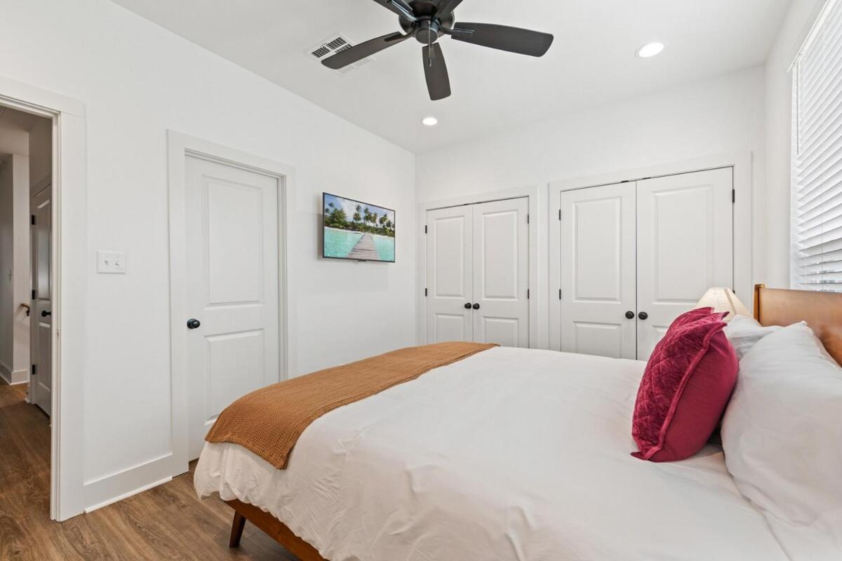 New Thibodeaux House Cajun Luxury 65 Tv Fast Wifi Apartment Lafayette Exterior photo